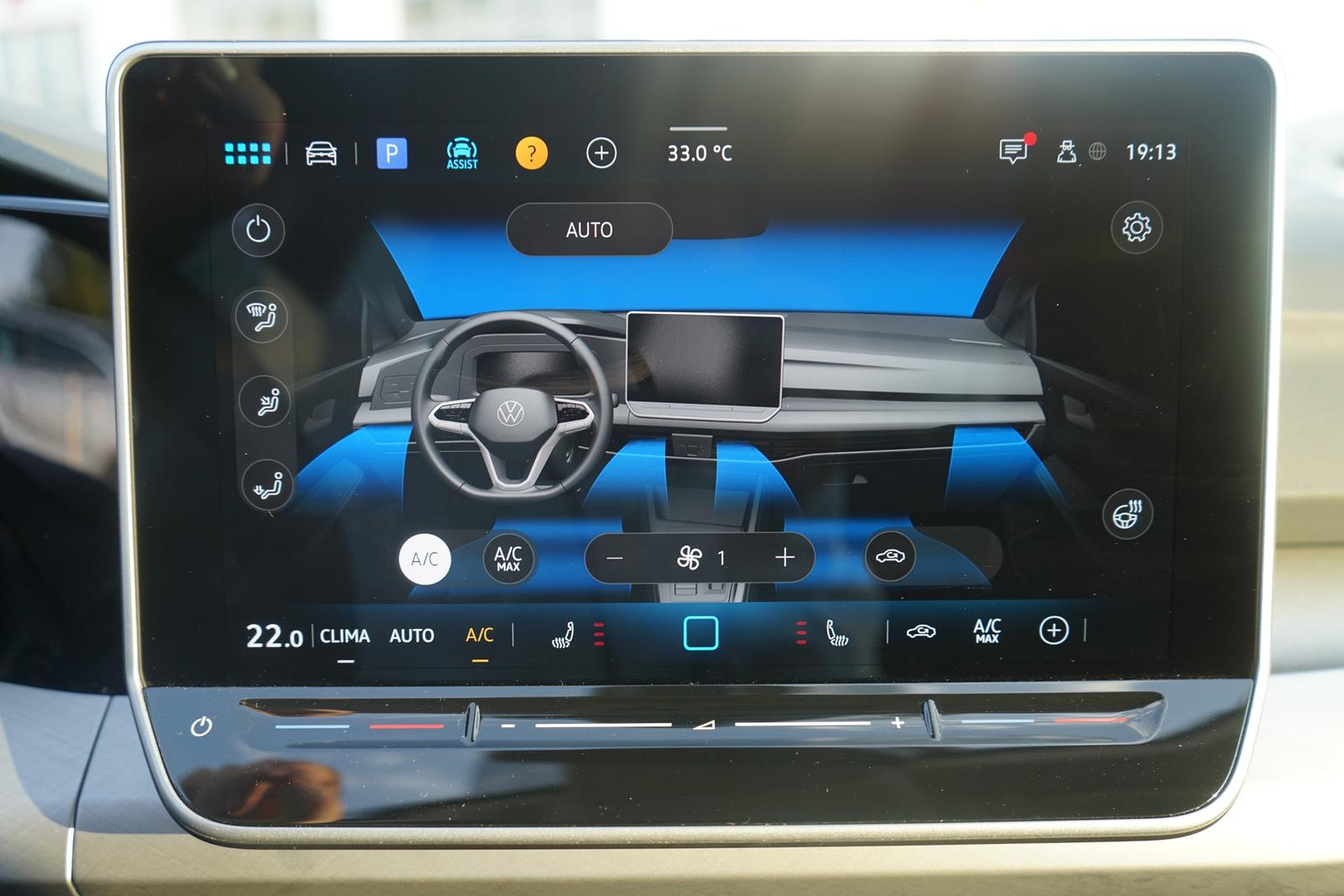 Volkswagen Golf 1.5 TSI Life LED Navi ACC Android Apple, миниатюра 24