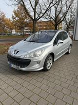 Peugeot 308 Platinum HDi FAP 135 Automatik Platinum - Peugeot 308 Platinum mit Diesel-Antrieb