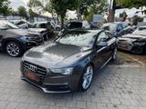 Audi A5 Sportback 2.0 TDI  quattro - mit Diesel-Antrieb: Grau, Alcantara, mit Spurwechselassistent