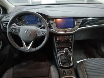 Bild 8 Opel Astra K Sports Tourer Elegance mit Navigation