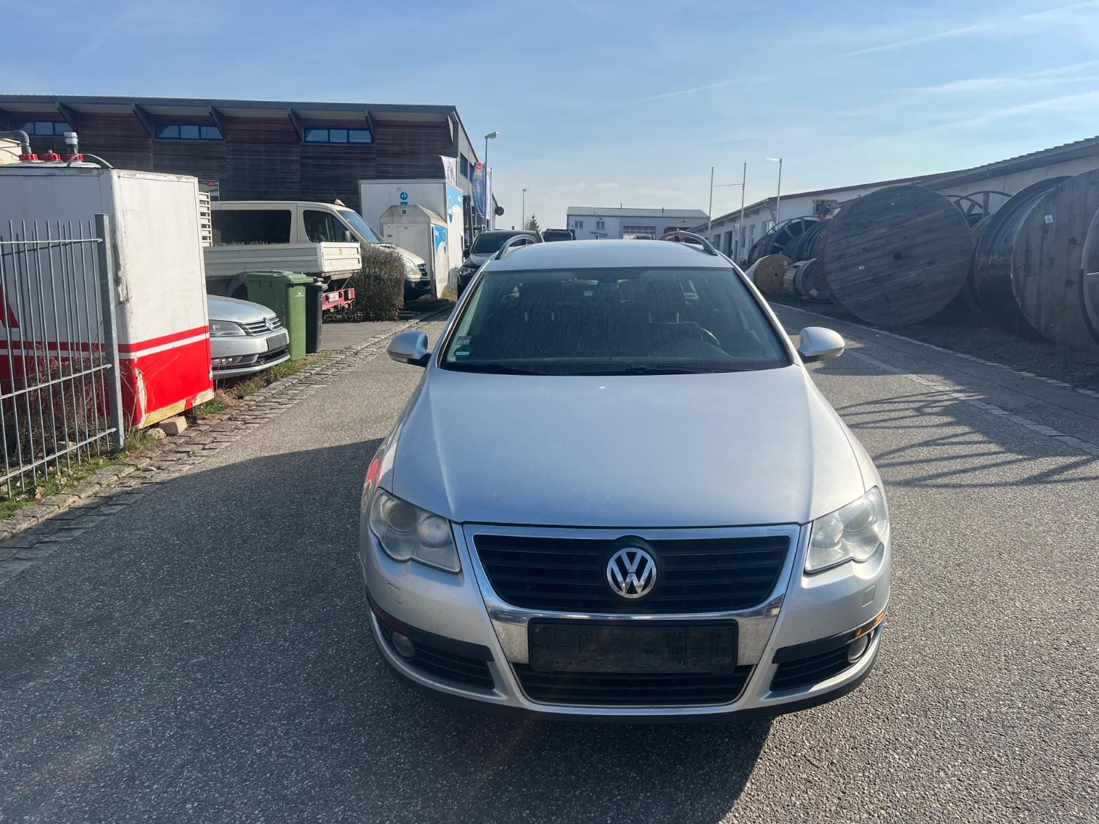 Volkswagen Passat Variant Trendline 1.6 TDI BMT*TEMP*SHZ*