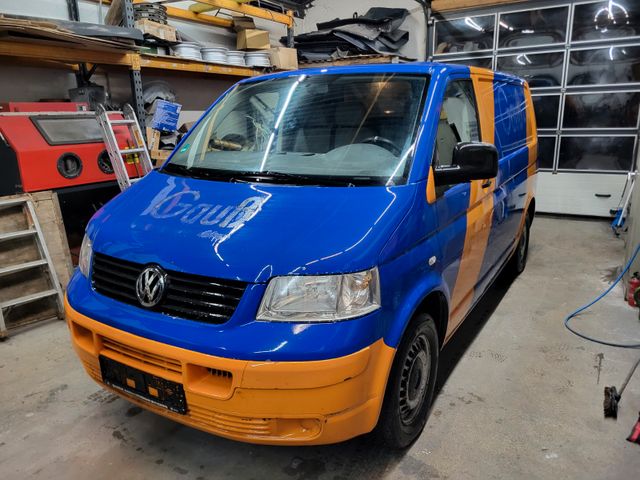 Volkswagen T5 Kastenwagen 1,9l Diesel TüV neu!