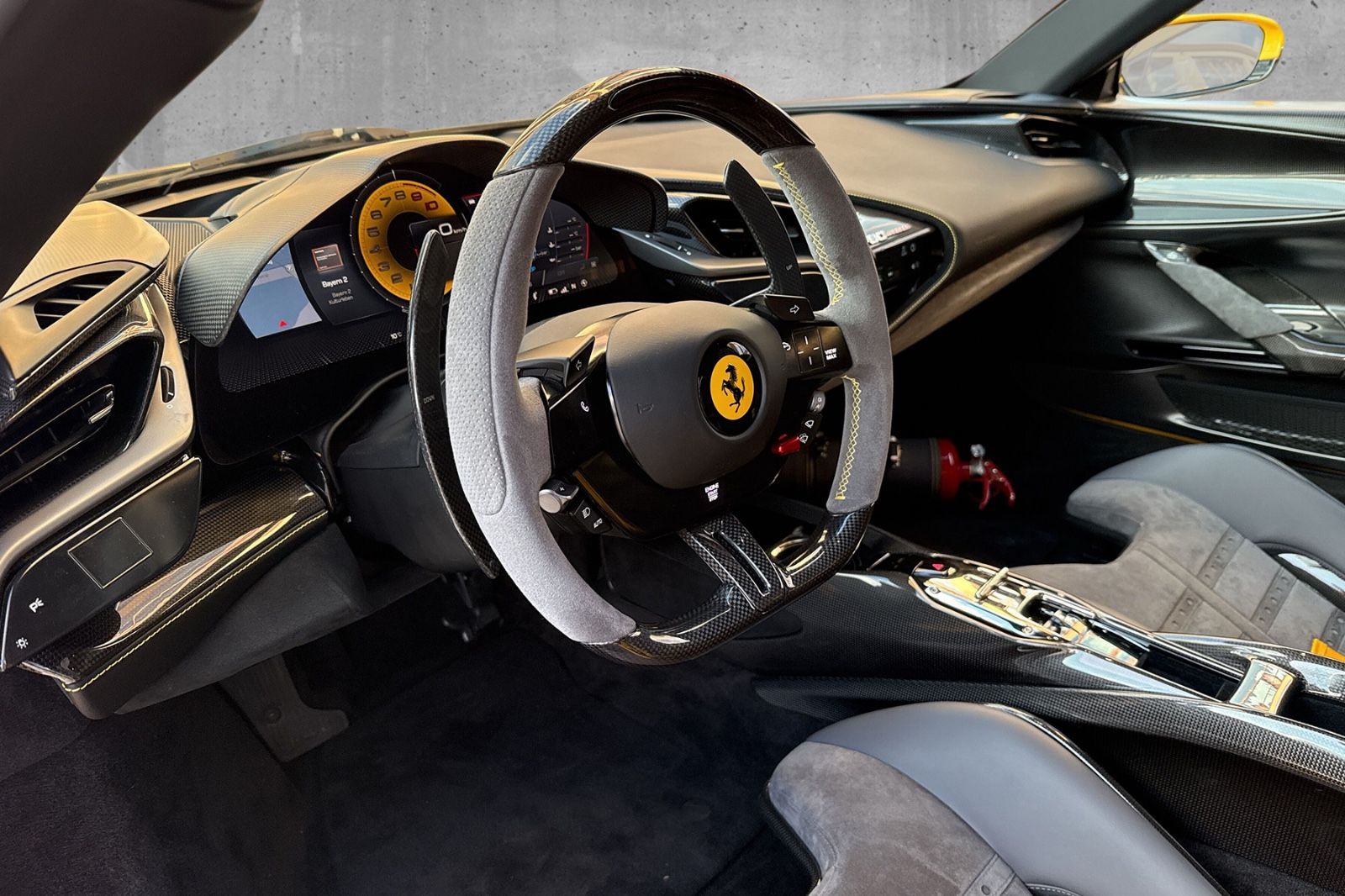 Fahrzeugabbildung Ferrari SF90*AssettoFiorano*VollCarbon*Atelier