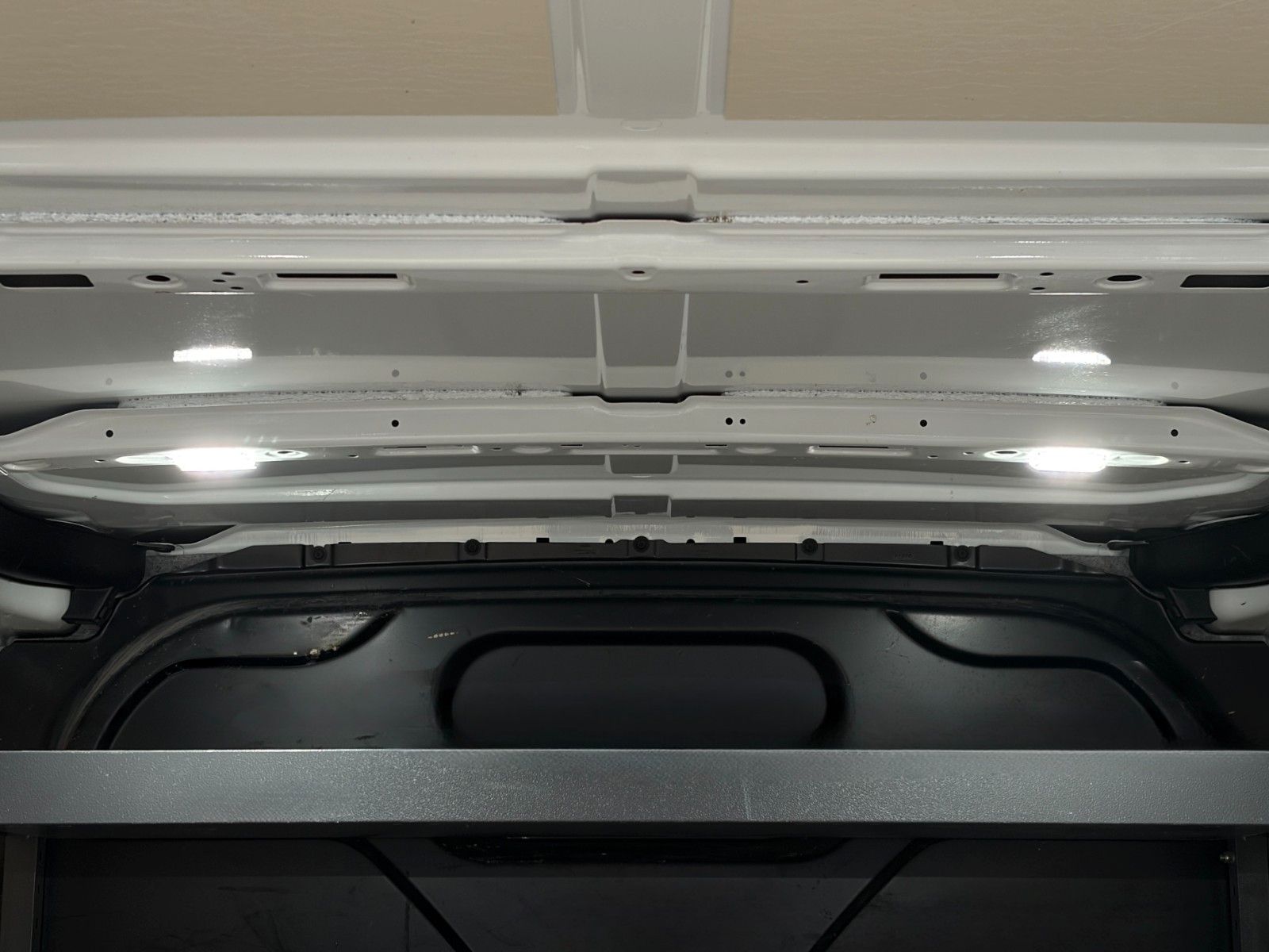 Fahrzeugabbildung Ford Transit Custom 300 L2 H1 Trend Navi Kamera Temp.