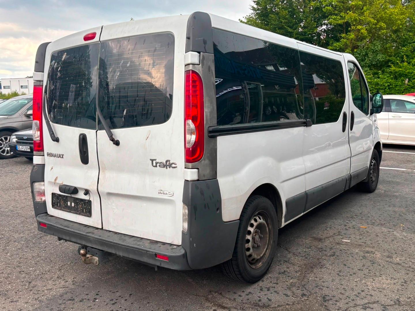 Renault Trafic 2008 — engine 1.998 cm³, 90 HP (66kW)