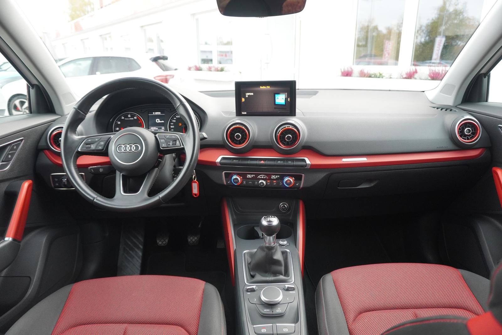 Audi Q2 1.0 TFSI Sport LED Navi Tempomat Sitzheizung