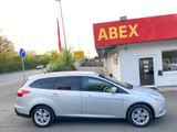 Ford Focus 1,6 Ti-VCT 92kW Trend Turnier KLIMA SHZ - Ford Focus aus 2011: Trend