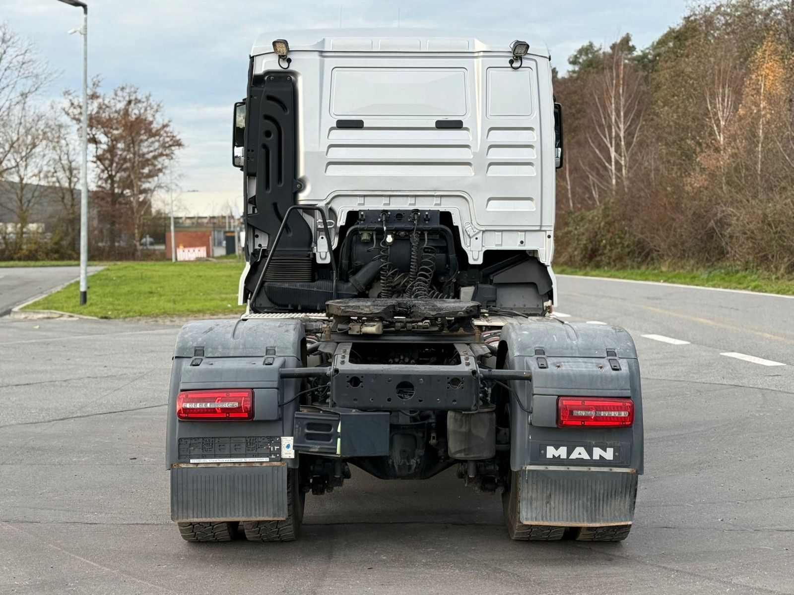 Fahrzeugabbildung MAN TGX 18.500 4x4H BLS mit 2 Kreis Hydraulik