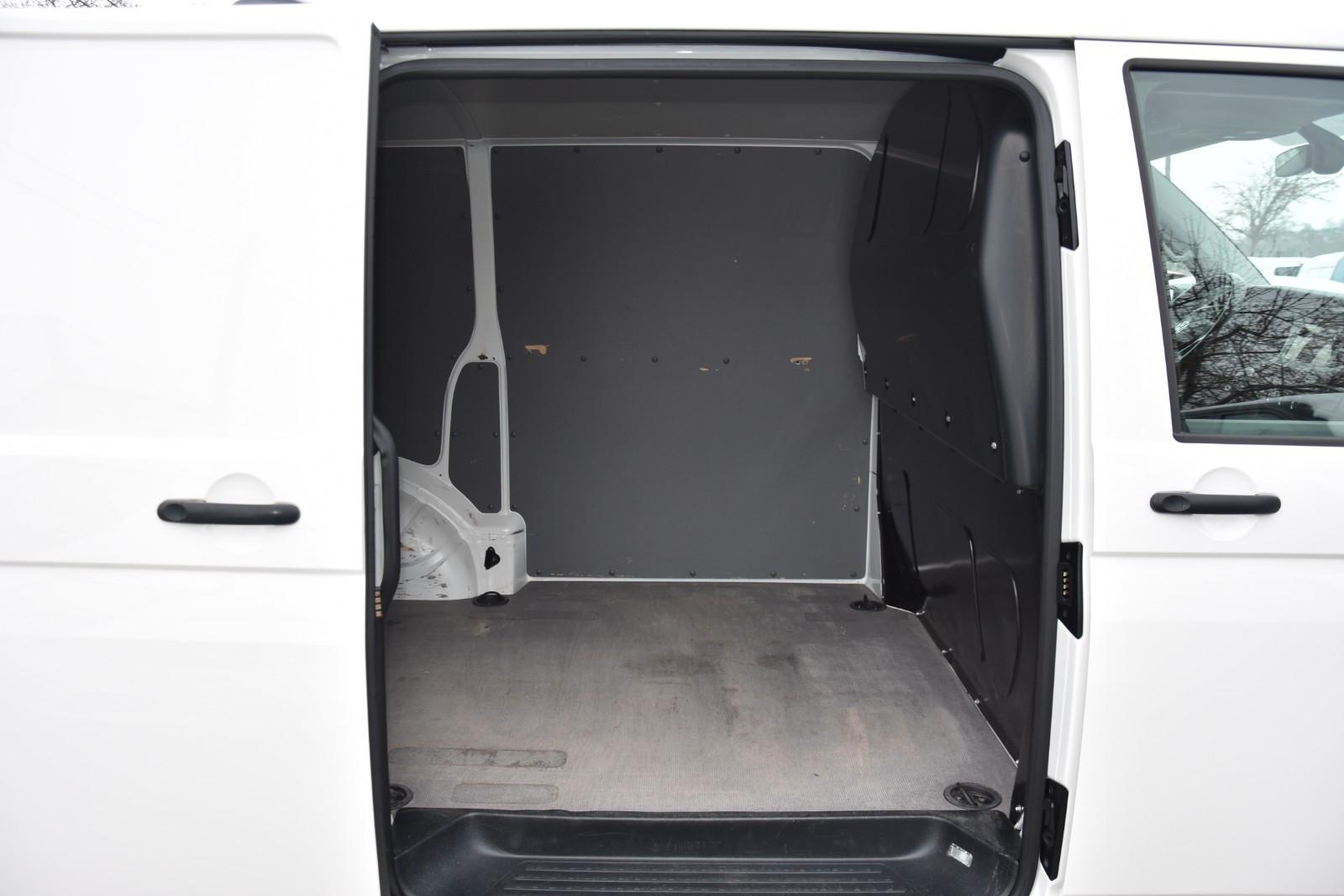 Volkswagen T6.1 Transporter Kasten *LED-Schein.*ACC*