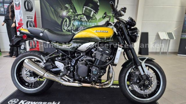 Kawasaki Z 900 RS Yellow Ball