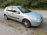 Ford Focus 1,6L TÜV 02/27 - gebrauchte Ford Focus aus dem Jahr 2000