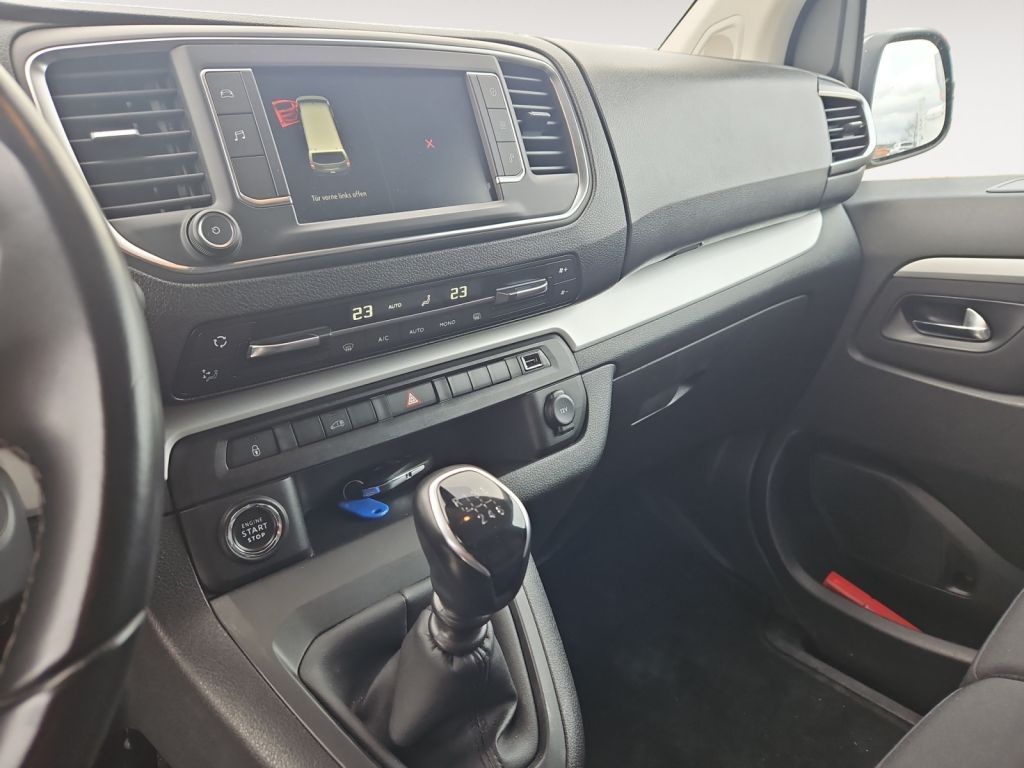 Fahrzeugabbildung Opel Vivaro 2.0 D Cargo M Standheizung, Kamera