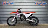 KTM 450 SX-F  - KTM 450 SX F