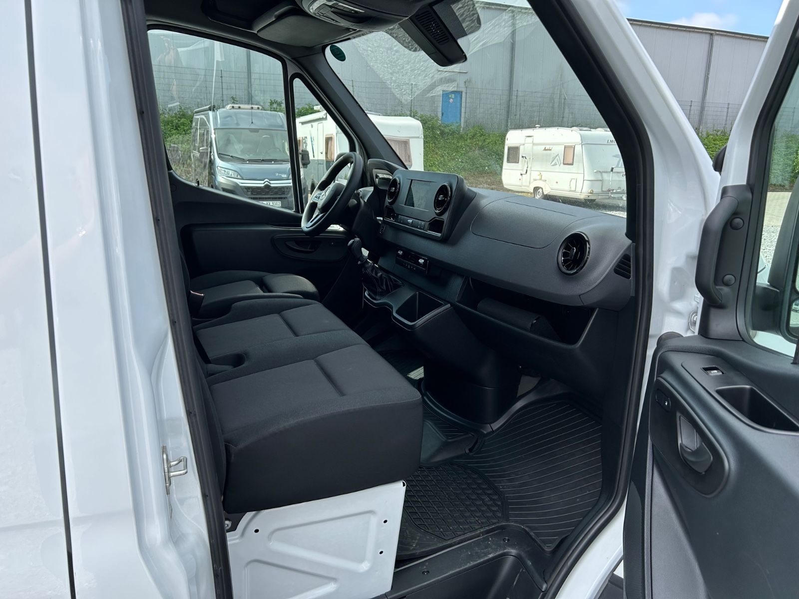 Fahrzeugabbildung Mercedes-Benz Sprinter III Kasten 317 CDI  Navi Shz Kam. Tem