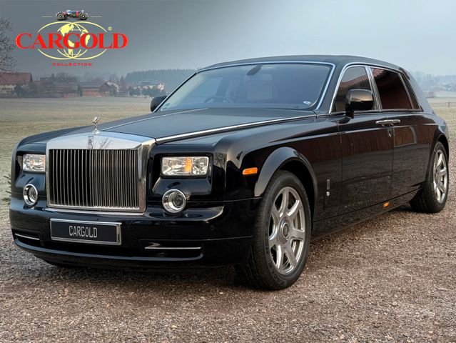 Rolls-Royce Phantom VII Extended Wheelbase