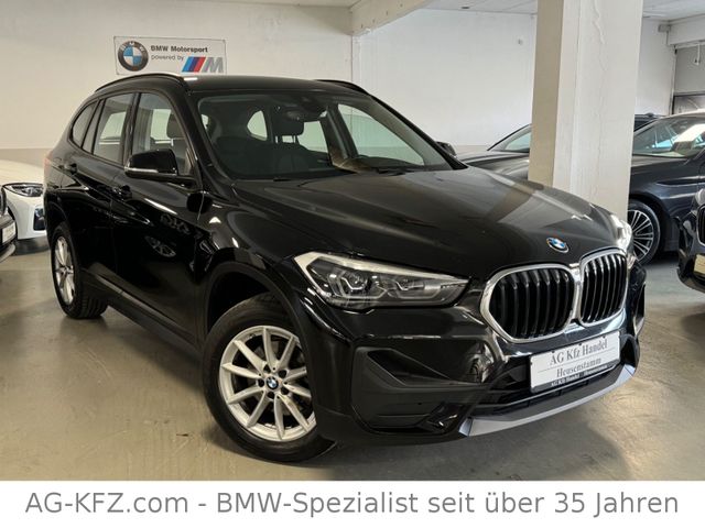 BMW X1 sDrive18i/Navi/LED/AHK/Sitzheiz/Multi/1.Hand