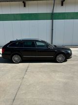 Skoda Superb 3.6 V6 4x4 L&K - Skoda Superb aus 2012