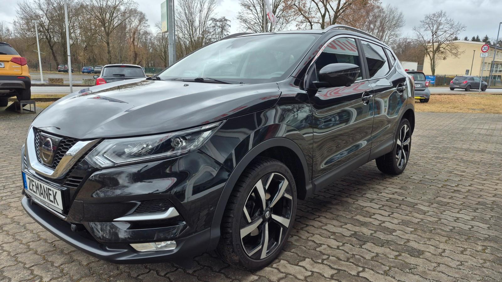 Nissan Qashqai 1,2 DIG-T Tekna 360°Kamera Pano BOSE