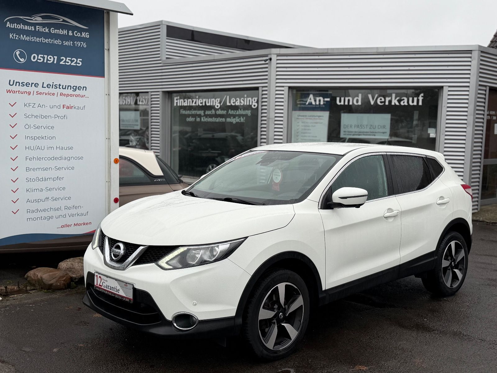 NISSAN Qashqai