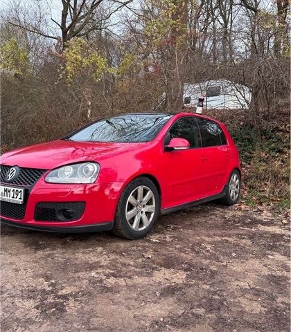 Volkswagen Golf 5 GTI 350ps