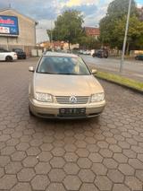 Volkswagen Vw Bora 1,9 - Volkswagen Bora mit Diesel-Antrieb: Kombi, 1.9