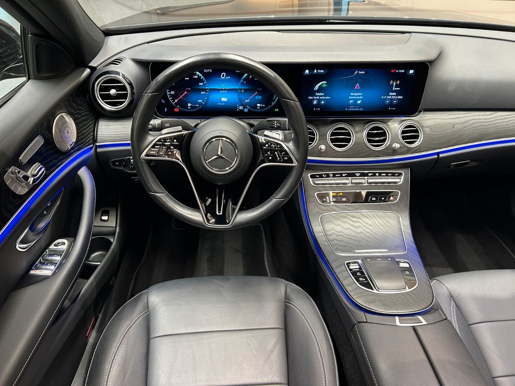 Mercedes-Benz E 300 E300 de Lim.*AVANTGARDE*PANO*BURM*KEYLESS*360°*