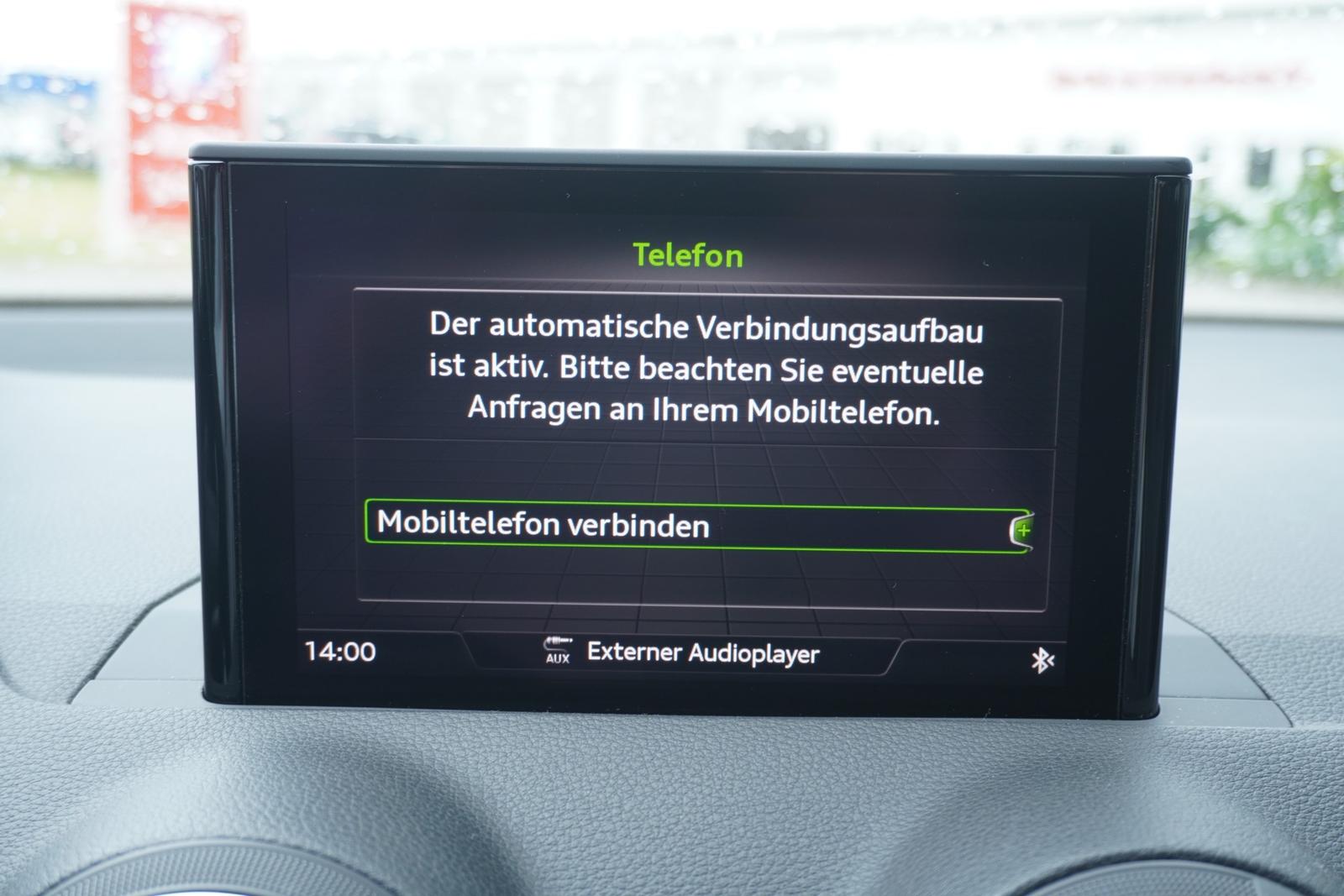 Audi Q2 1.0 TFSI sport ultra Navi LED Tempomat PDC