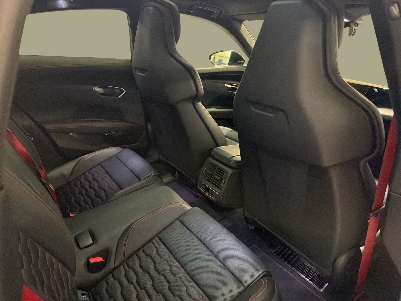 Audi e-tron GT - Bild 21
