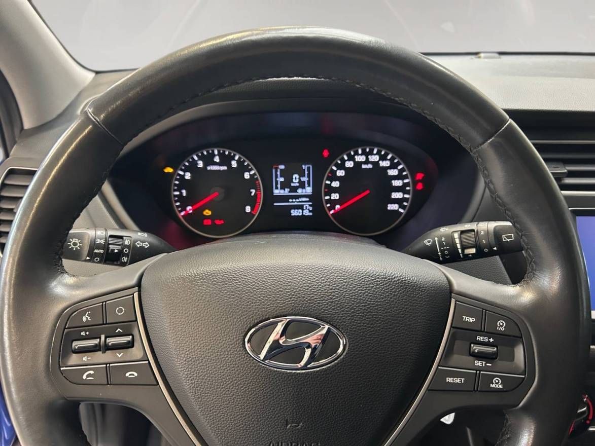 Fahrzeugabbildung Hyundai New i20 DigitalPake