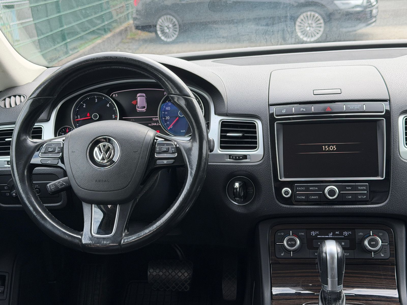 Fahrzeugabbildung Volkswagen Touareg V6 TDI BMT/Terrain Tech 4Mot/NAVI/LEDER