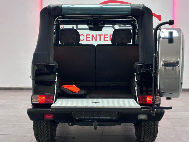 Mercedes-Benz G 320