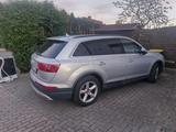 Audi Q7 3.0 TDI quattro tiptronic - - Audi Q7 Gebrauchtwagen in Hamburg