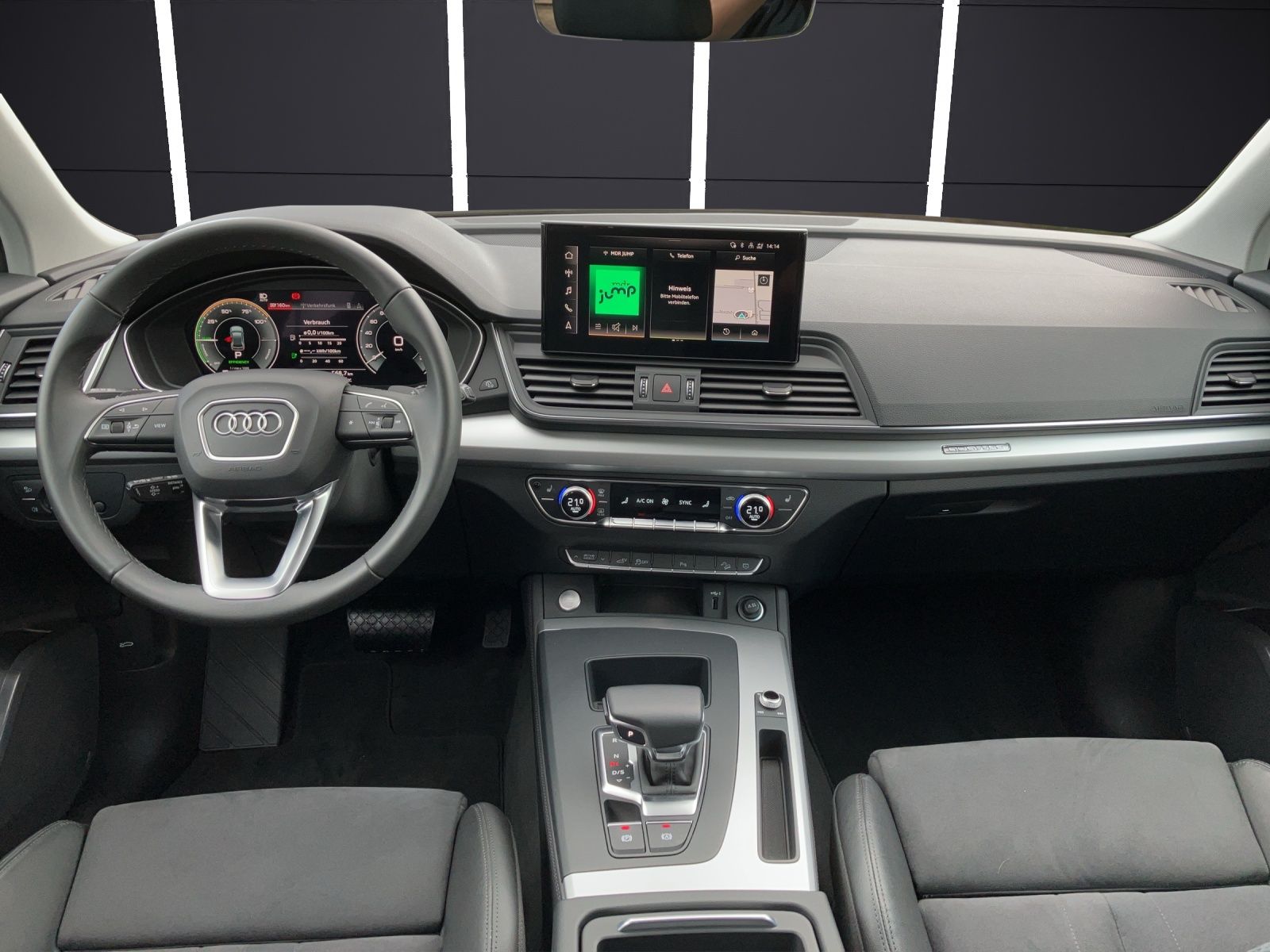 Fahrzeugabbildung Audi Q5 50 TFSI e quattro S-tronic LED ACC NAVI AVC