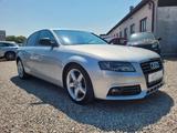 Audi A4 2.7 TDI Lim. SPORT* LED*Navi*Leder*AHK*Schieb - Audi aus 2008 mit Diesel-Antrieb: Limousine