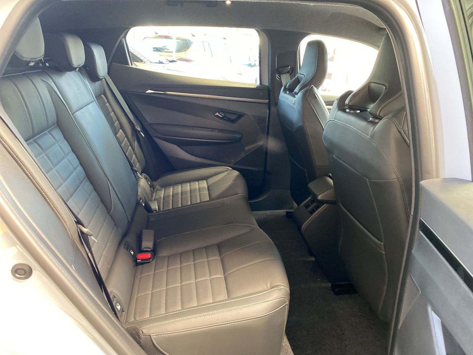 Renault Megane E-TECH - Bild 12