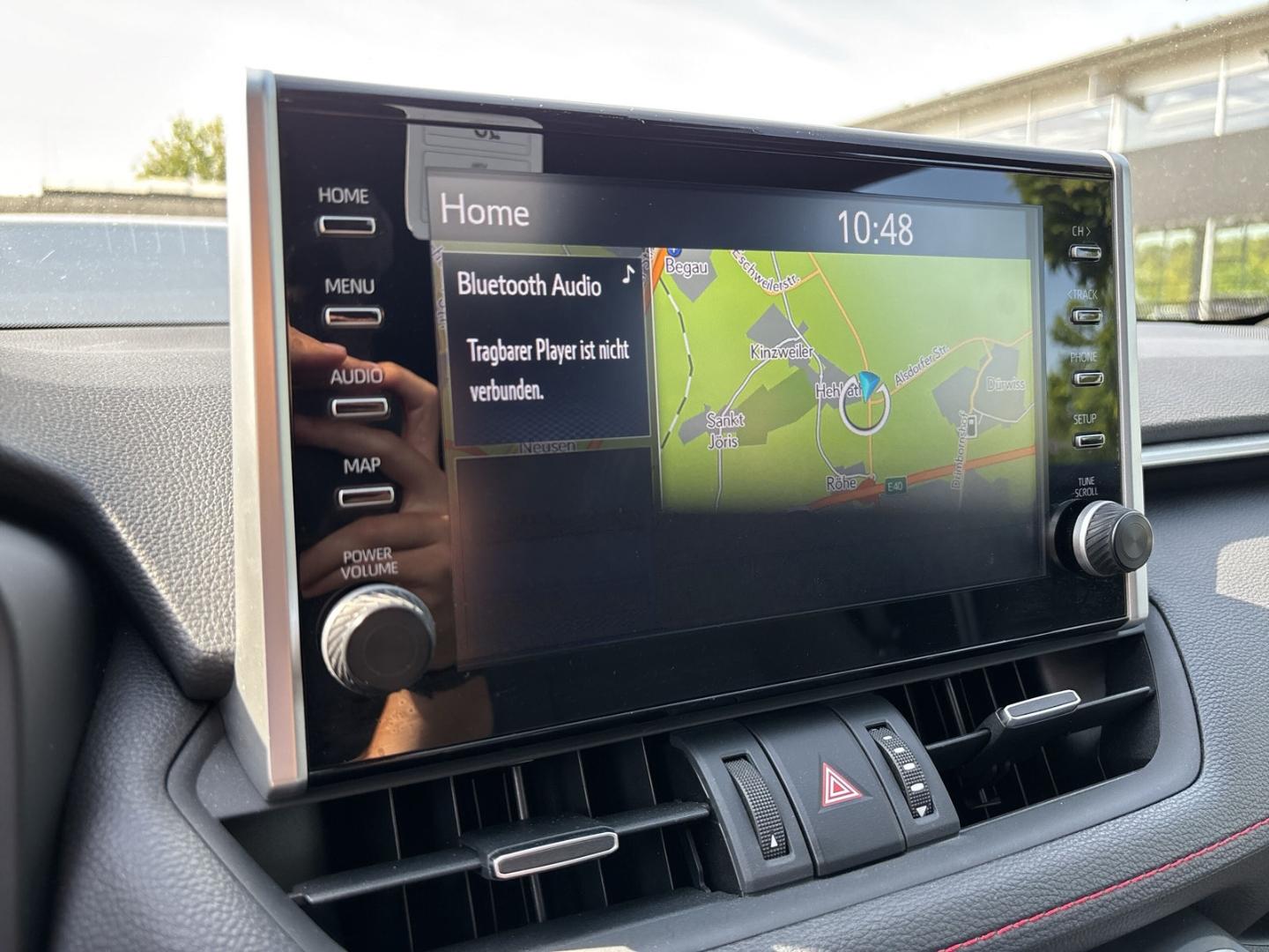 TOYOTA RAV 4 PLUG-IN HYBRID 4X4 LED ACC EL. HECKKLAPPE | 306 ch | BVA | HAYON ÉLECTRIQUE | VOLANT EN CUIR