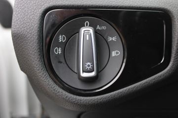 Volkswagen Golf VII Variant Highline BMT *XENONAUTOMATIK*