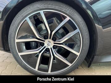 صورة مصغرة 21 لـ 2026 Porsche TAYCAN