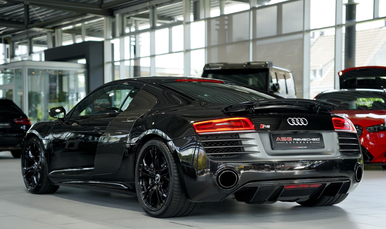 Audi R8