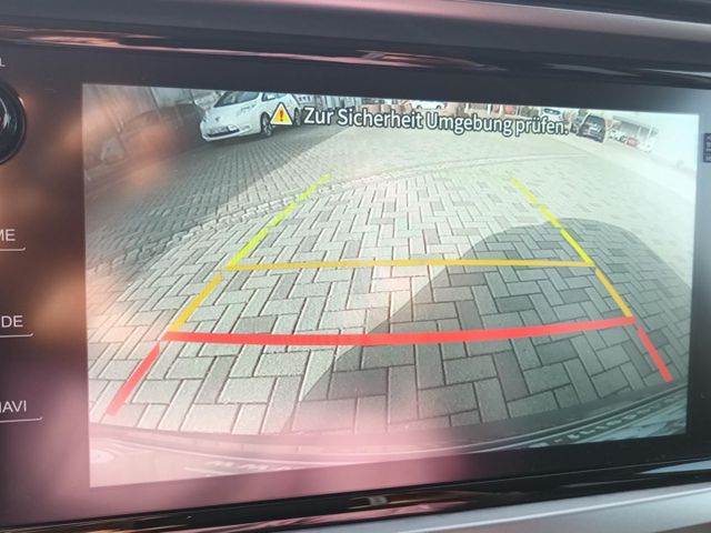 KGM Korando Essential  °Navi°RFK°SHZ°ALU°Tempomat°