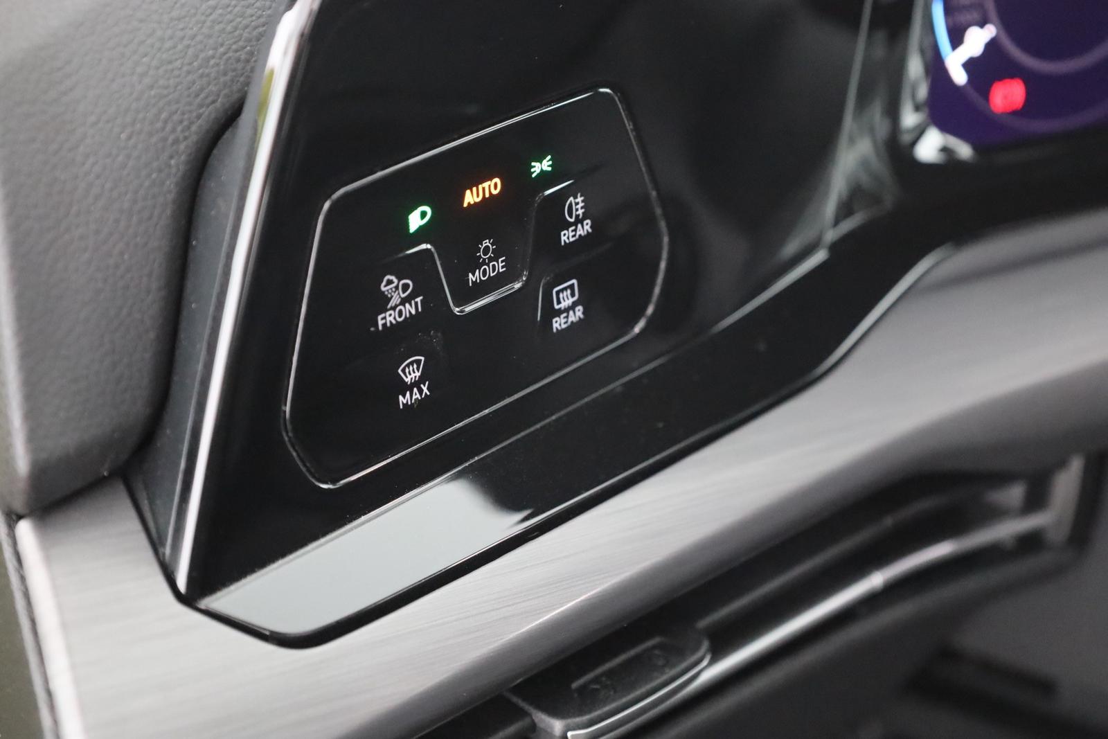 Volkswagen Golf VIII 1.5 TSI Style LED Navi ACC Panorama, миниатюра 20