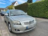 Toyota avensis t25 d4d - Toyota Avensis in Düsseldorf