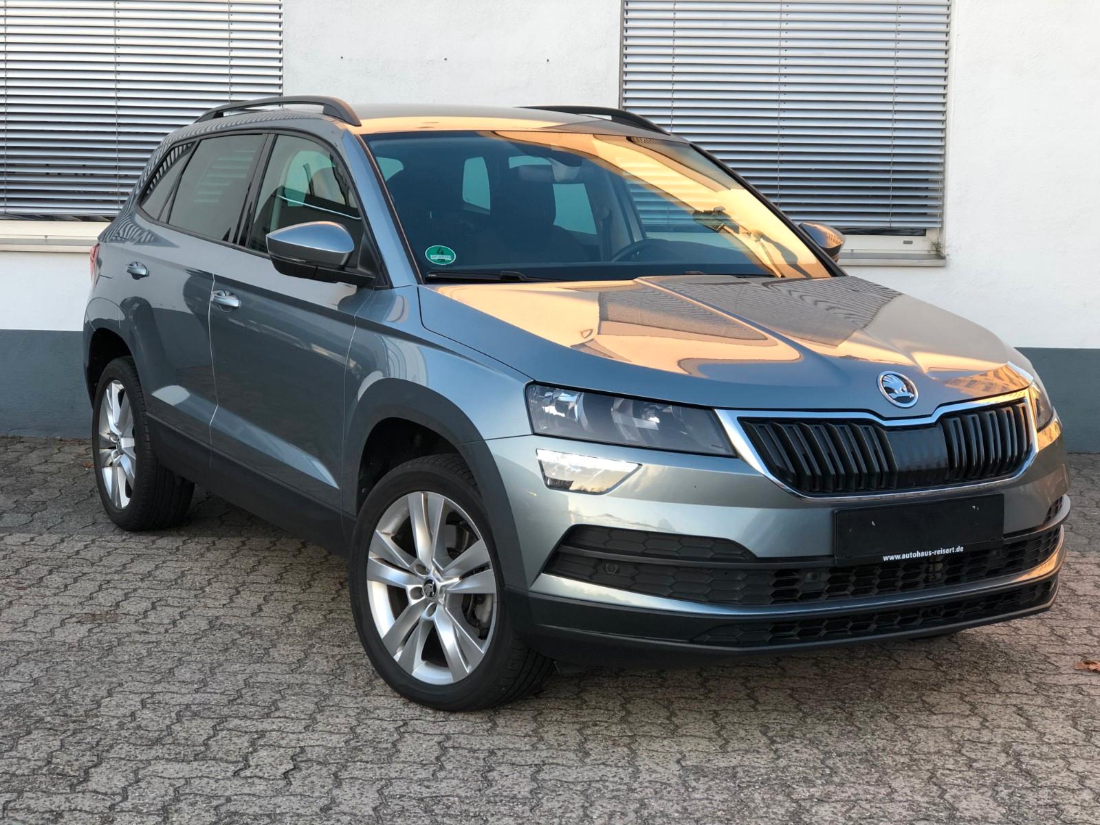 Skoda Karoq 1.5 TSI ACT DSG  * Top Ausstattung *