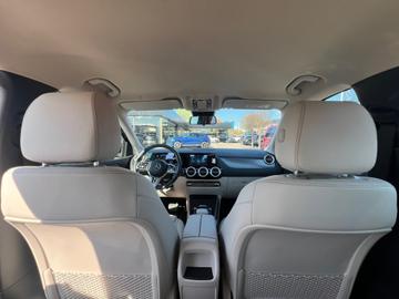 2022 Mercedes-BENZ EQA — миниатюра 25