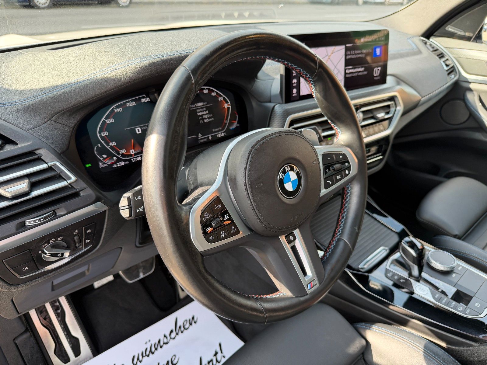 Fahrzeugabbildung BMW X3 M40 LASER AHK PANO LEDER 360 GRAD KAMERA