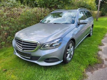 Mercedes E 220 - 6