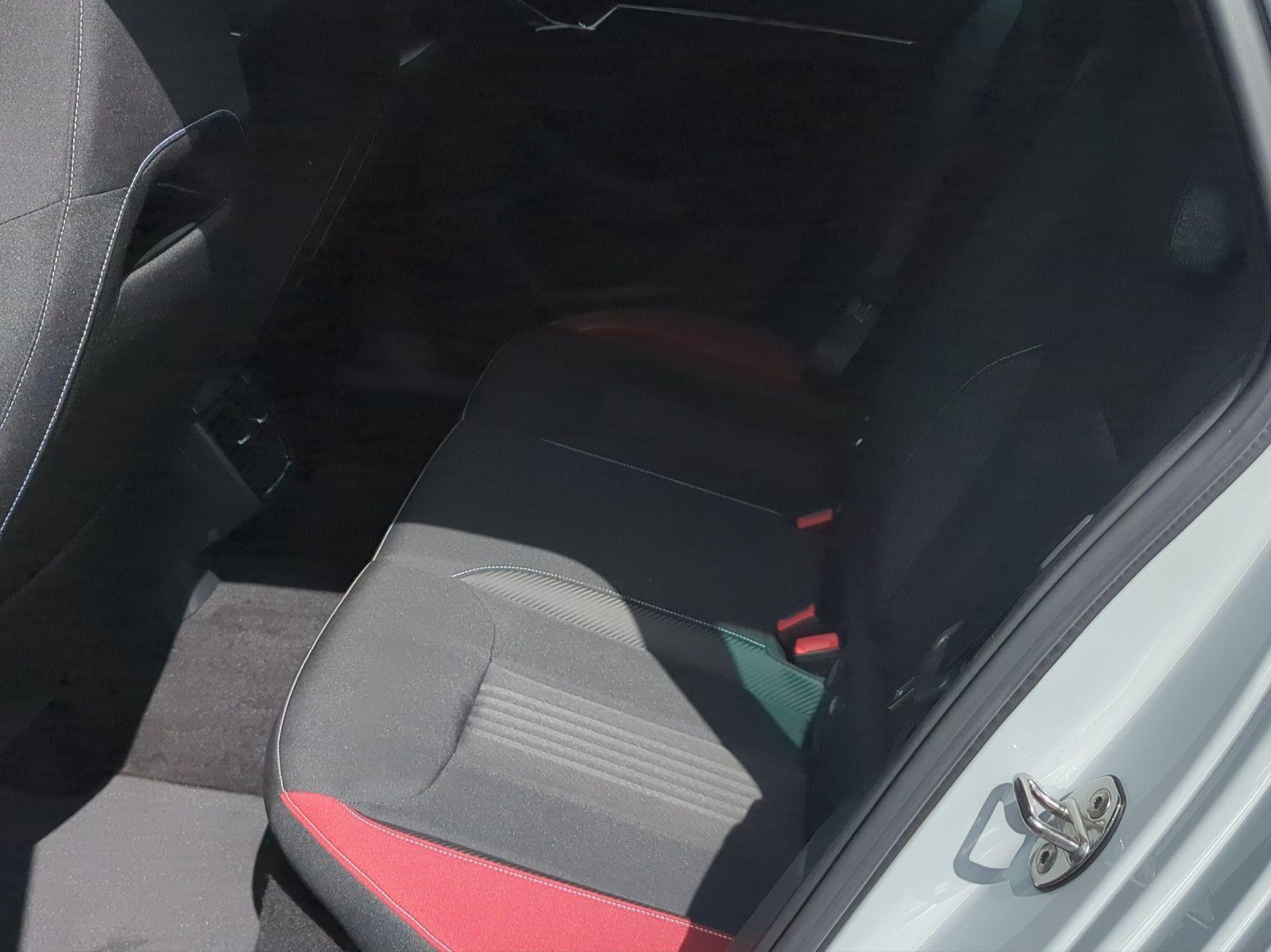 Skoda Kamiq 1.0 TSI Monte Carlo Pano