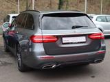 Mercedes-Benz E200 T AMG-Line LED Navi ACC 360° Head-Up PDC - Mercedes-Benz E 200 mit Benzin-Antrieb: Kombi