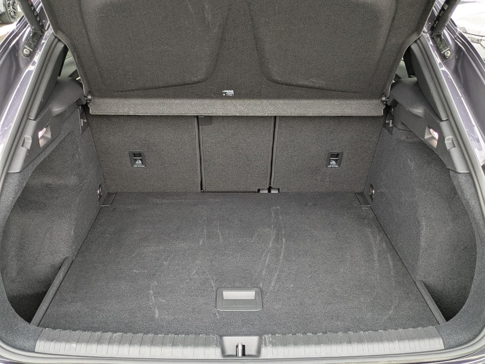 Fahrzeugabbildung CUPRA Terramar 1.5 eTSI 360°HUD*MATRIX*PANO*DCC*20"