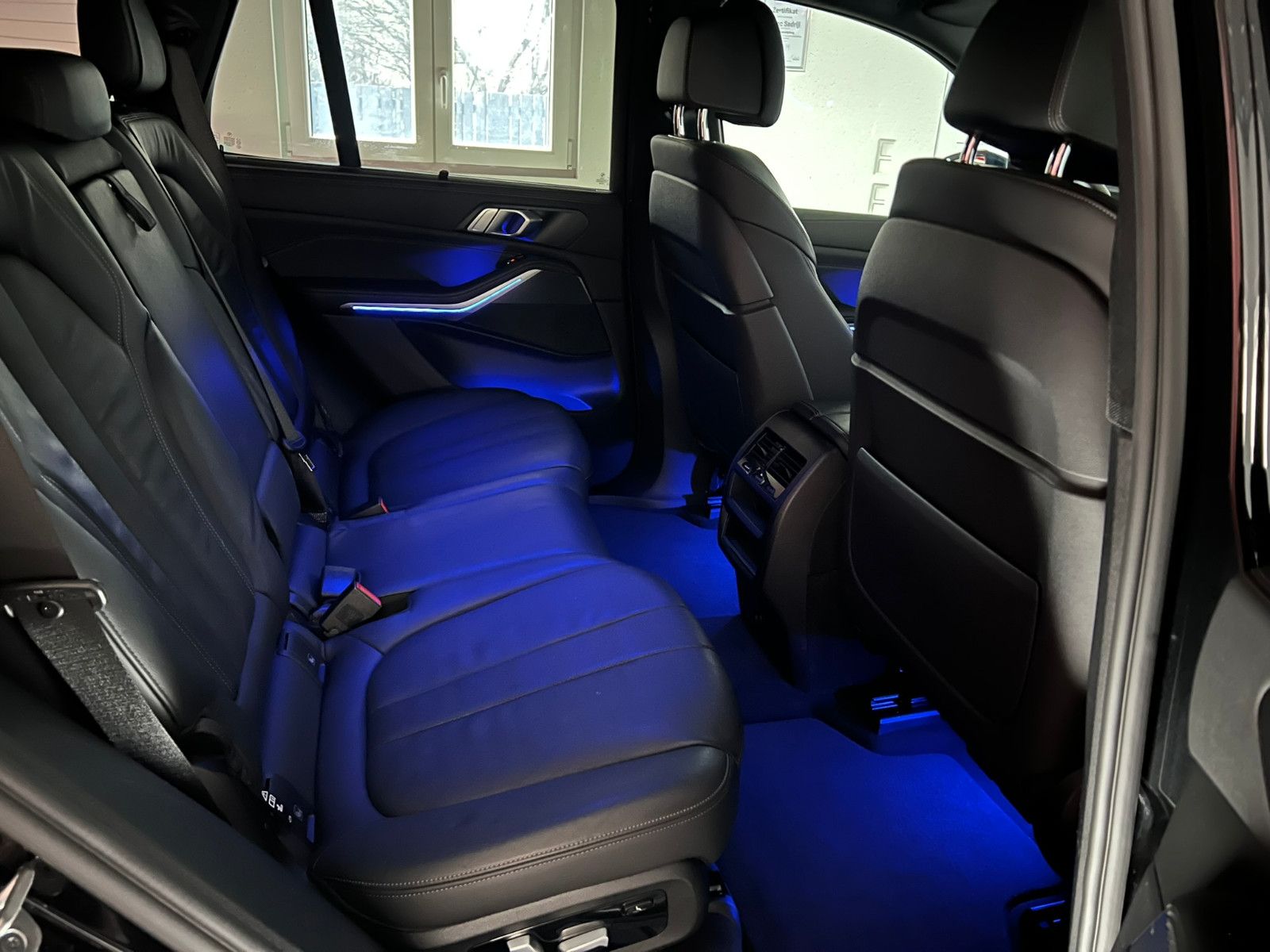 Fahrzeugabbildung BMW X5 xDrive 30 d M SPORT/DAB/AHK/ACC/360*/7-SITZER